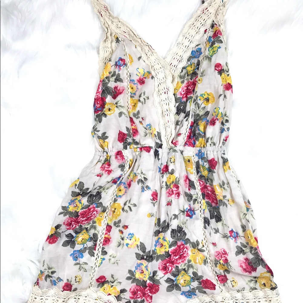 Floral backless romper