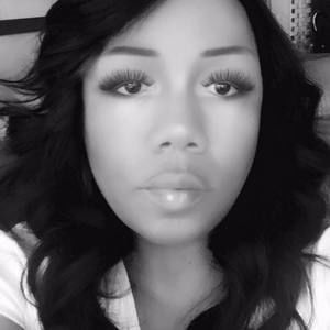 Meet your Posher, Nikita