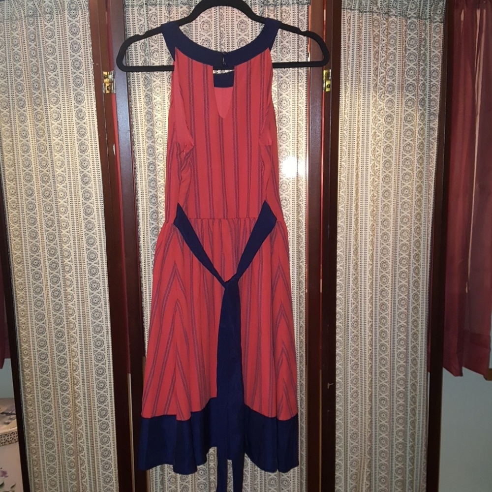 Yellow Star dress. MODCLOTH