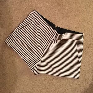 🎉🎉🎉 SOLD ✔️ BCBG Shorts