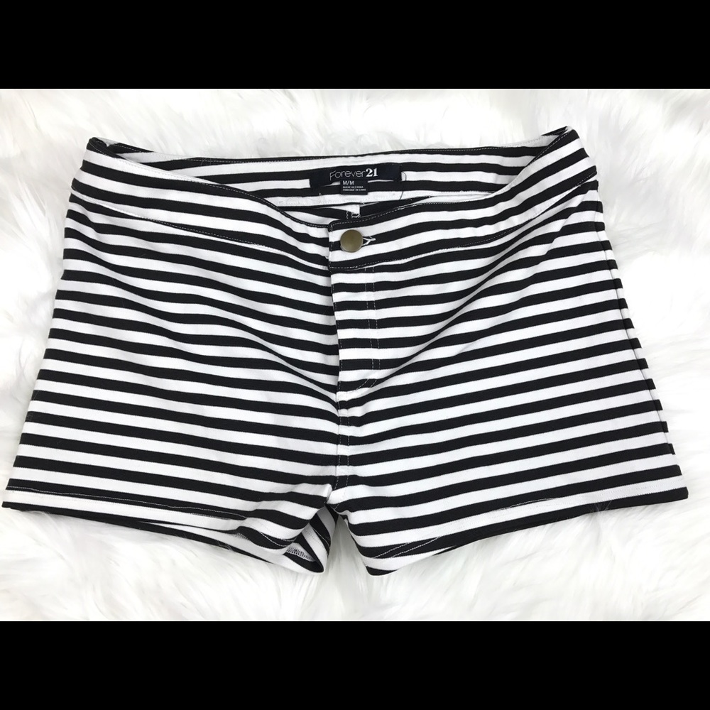 Forever 21 striped black and white shorts