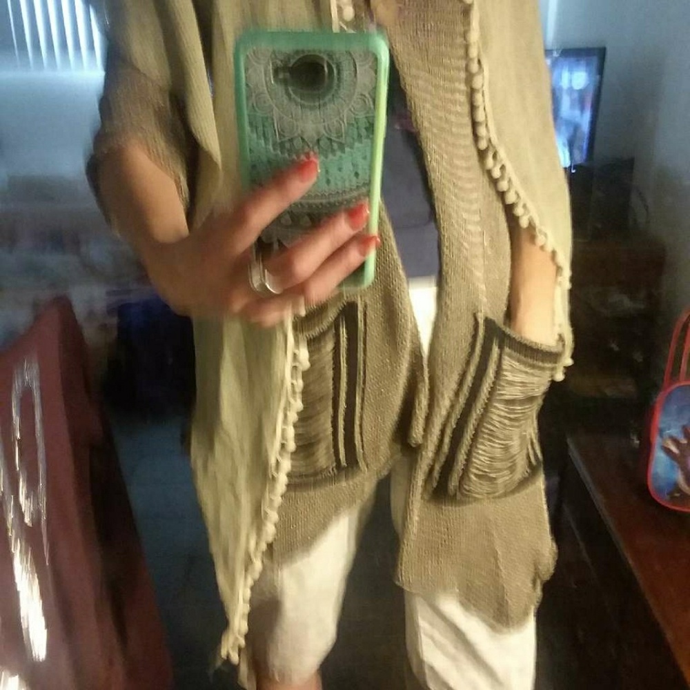 Lady jacket pick up in river grove il