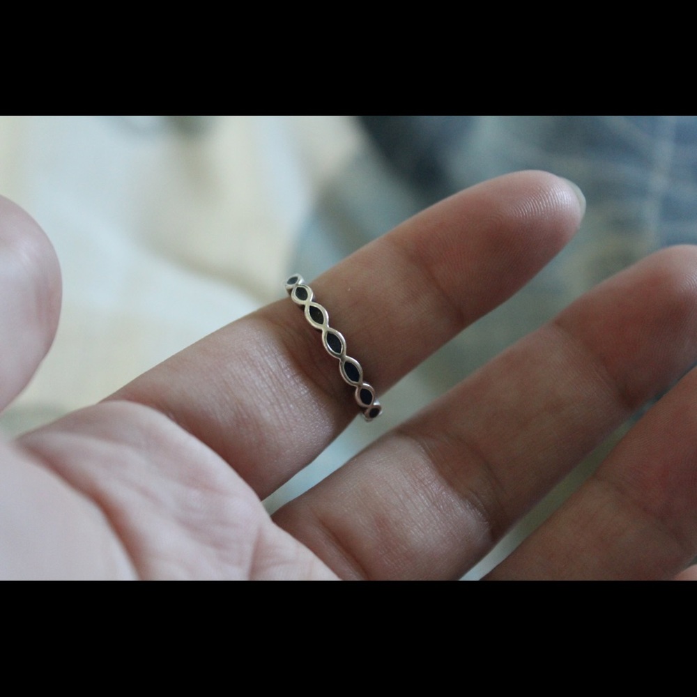 pandora ring in Sterling silver with Blue enamel