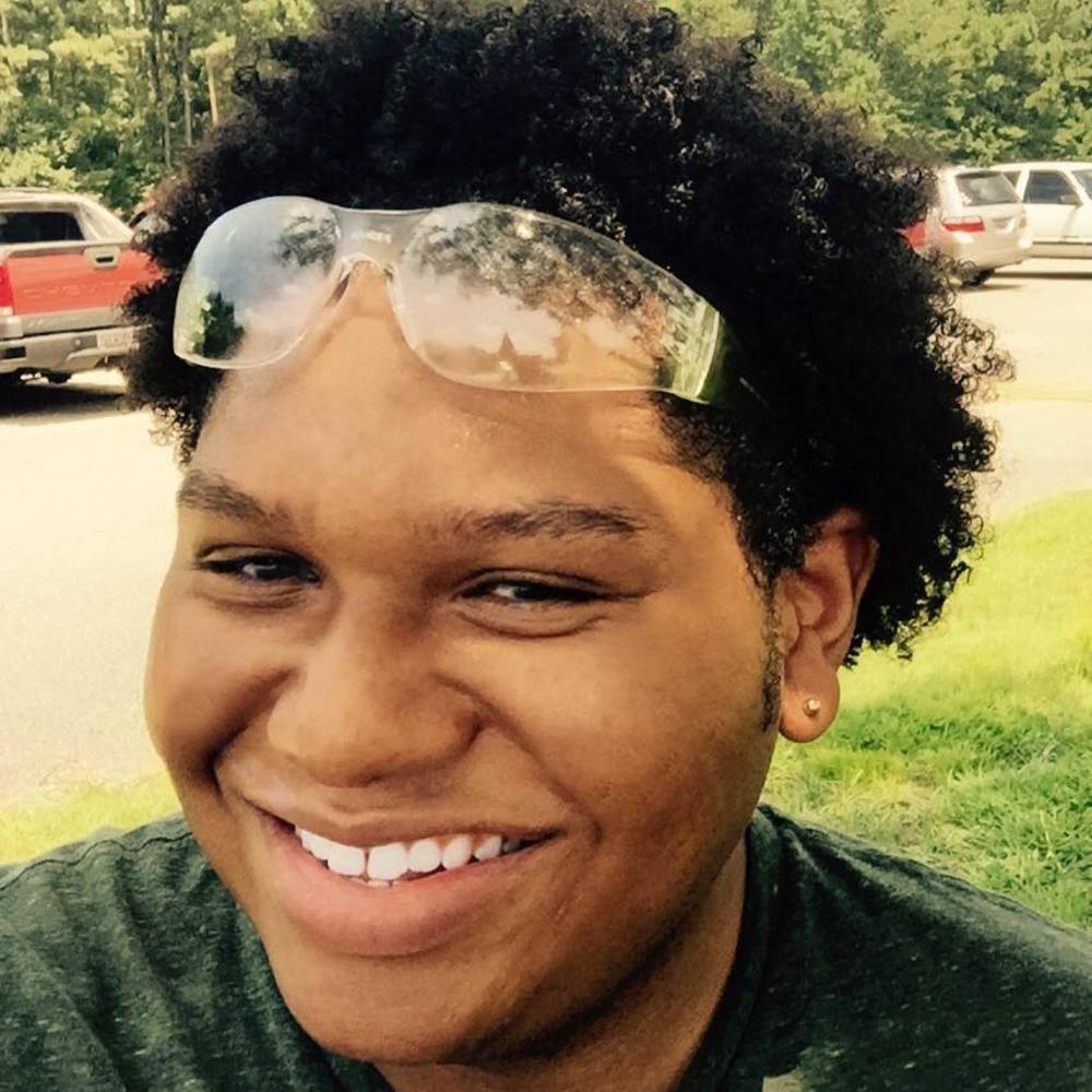 Meet your Posher, Alex