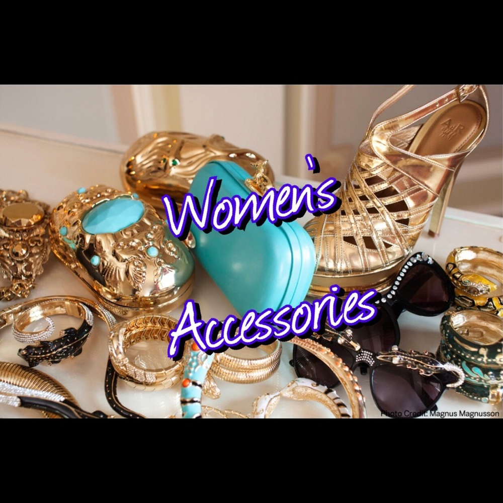 Women's Accessories