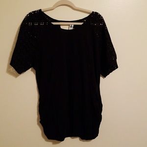 Old Navy maternity top