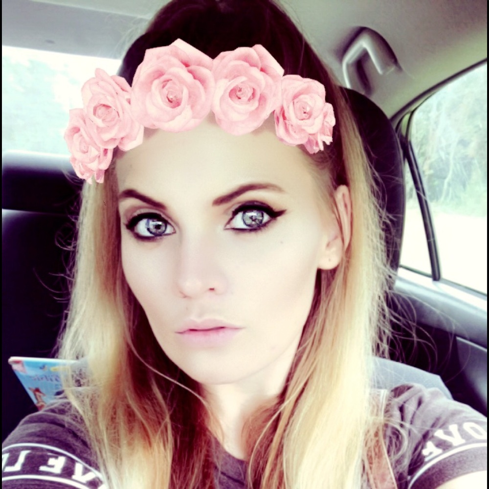 Meet your Posher, Traci