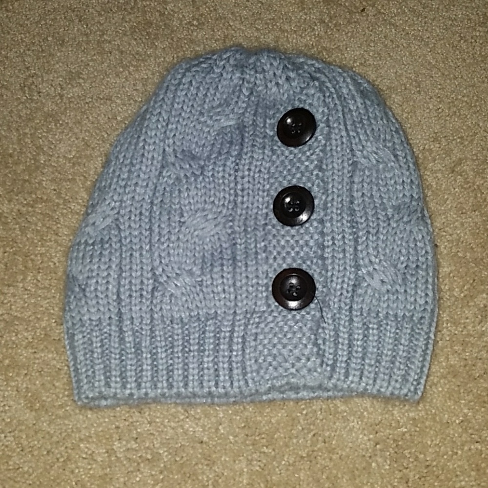 Knitted beanie