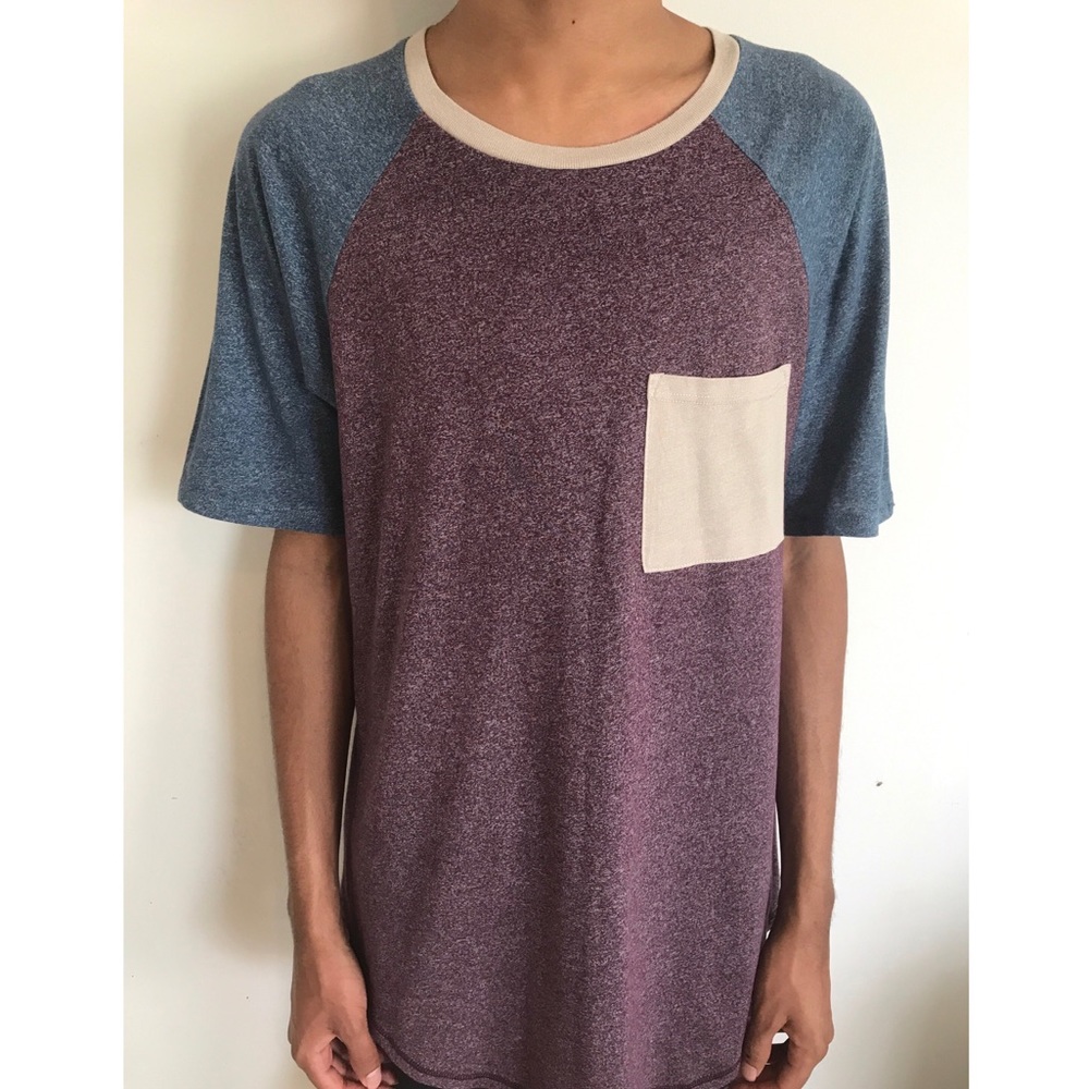 PacSun 🌊 On The Bay T-shirt.