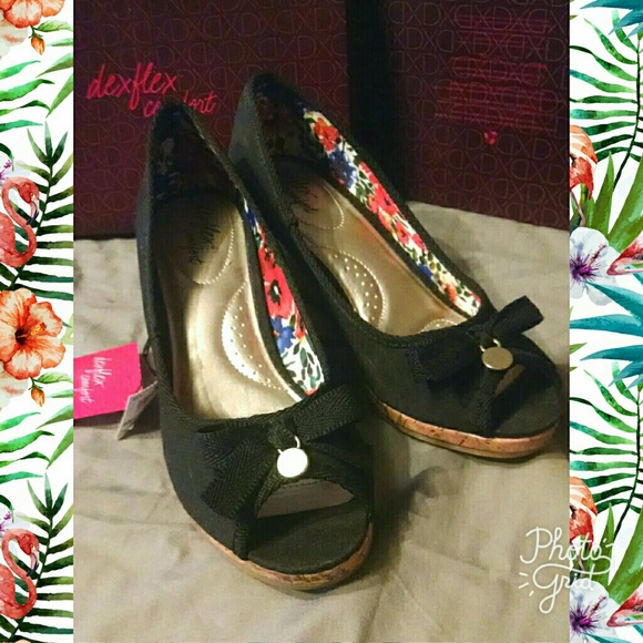 Dexflex Comfort Black Peep-Toe 3" Wedges - Picture 3 of 6