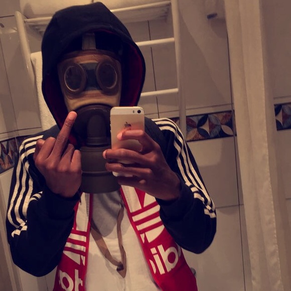 Meet your Posher, Tyler - Picture 1 of 1