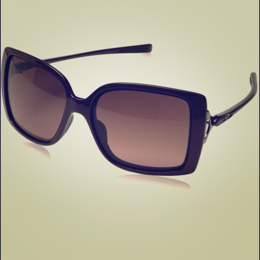 Oakley sunglasses