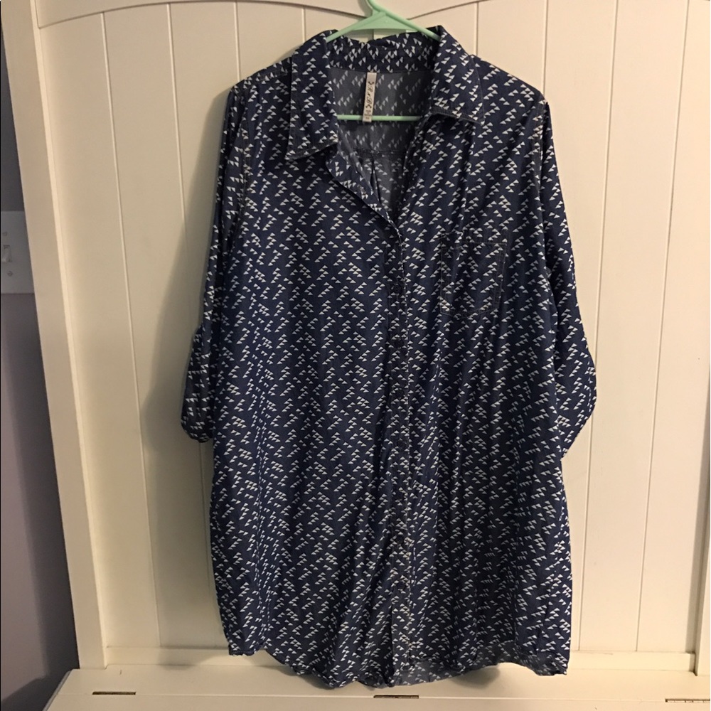 Women's 3x chambre denim dress with cute design