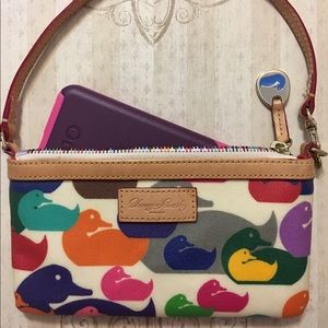 Dooney & Bourke ducks 🦆 insignia wristlet