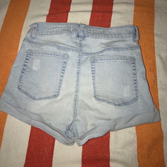PacSun Jean shorts! - Picture 3 of 5