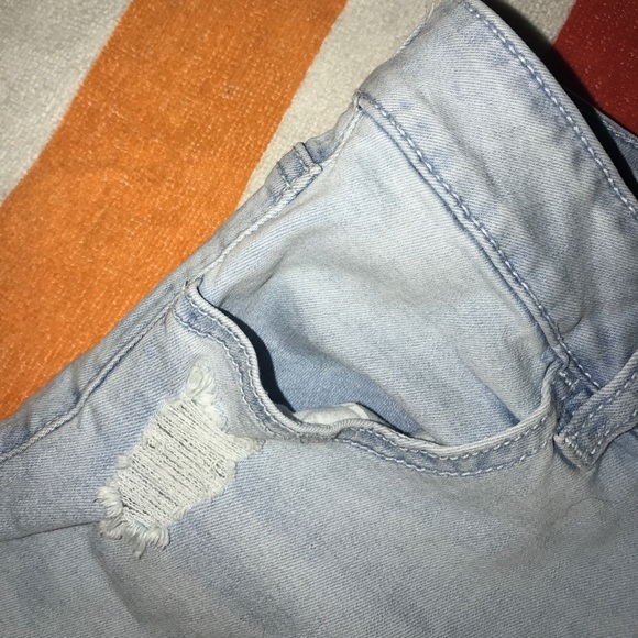PacSun Jean shorts! - Picture 5 of 5