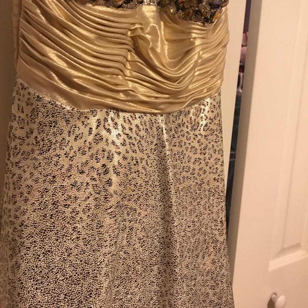 Prom dress - Picture 3 of 3