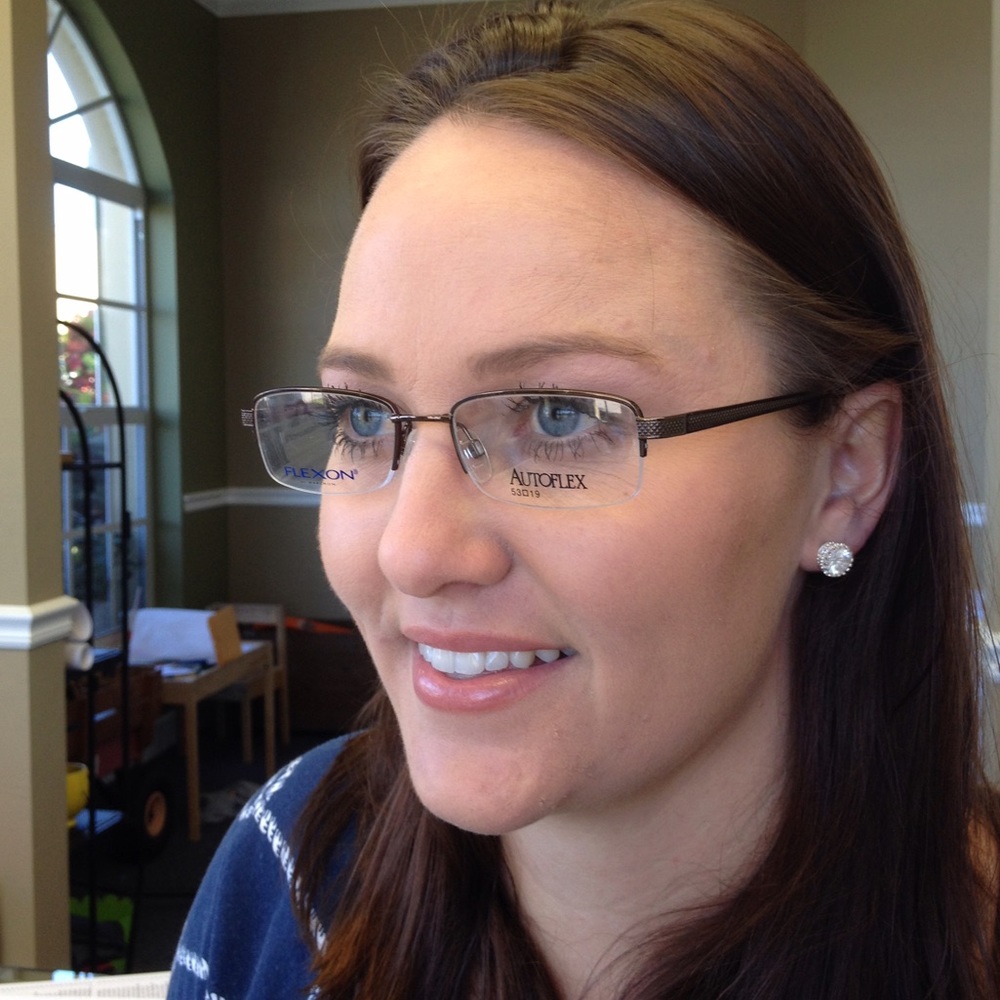 ON SALE - $25 from $45-New Flexon AutoFlex UNISEX Frame - Semi-Rimless