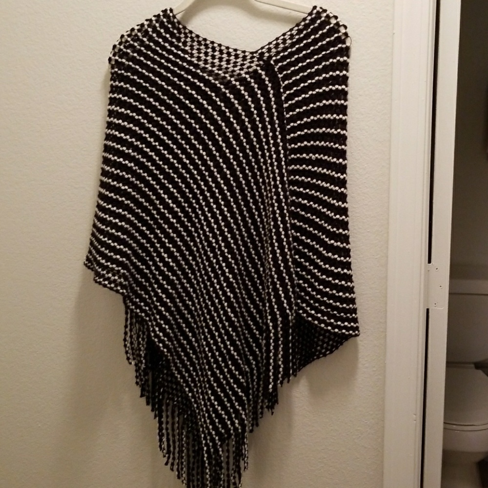 Steve Madden Poncho