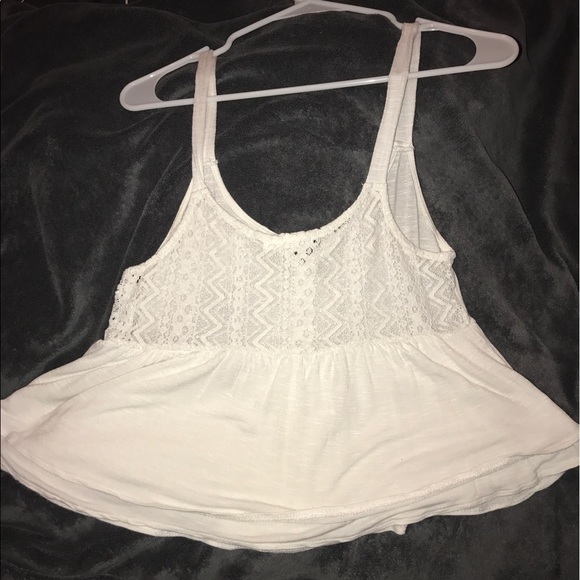 Cropped Tank Top - Picture 3 of 4