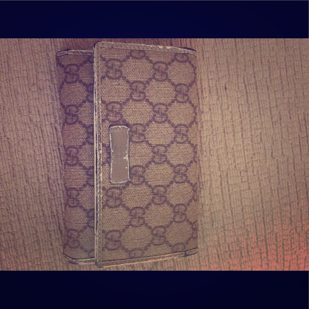 Authentic Gucci Wallet