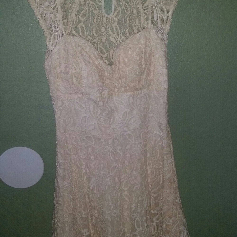 Lace dress
