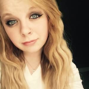 Meet your Posher, Mia