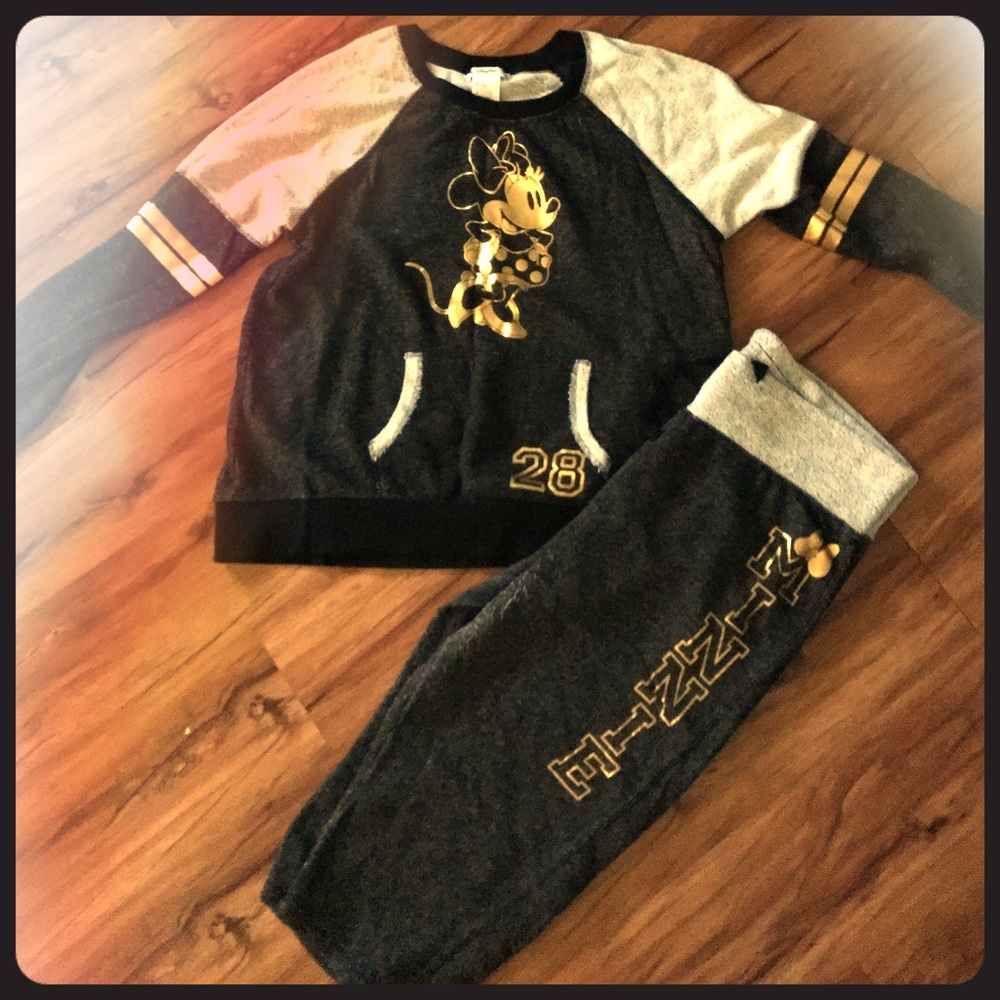 DISNEY OUTFIT!!! Black gray gold 😊 OFFER!!🤗
