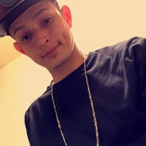 Meet your Posher, Luis