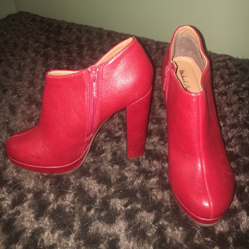 Michael Antonio Ankle Booties