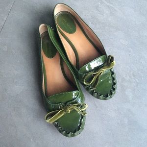 VGUC Kate spade green loafers flats sz 5.5