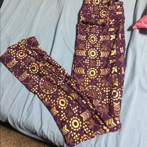 LulaRoe OS Leggings