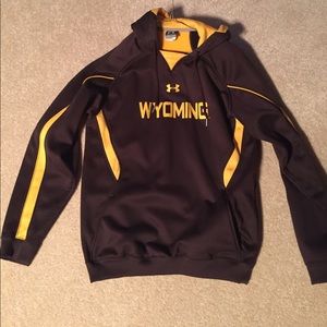 Under Armour Wyoming Sweatshirt. Brown & Gold.