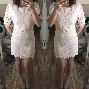 FLORAL EMBROIDERED SCALLOPED DRESS