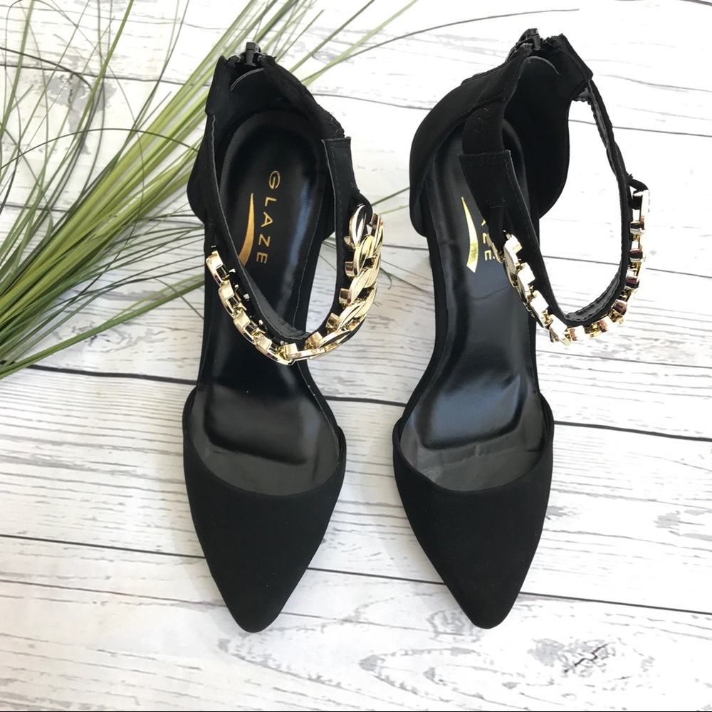 🌵LAST ONE LEFT🌵NWOB. Black Pumps by Glaze.