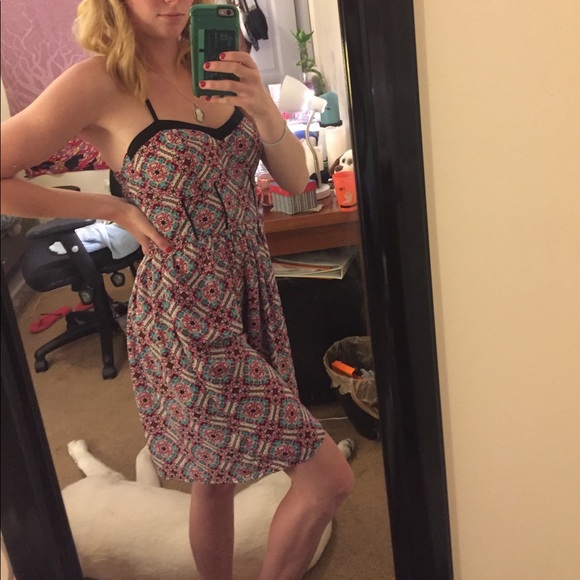 Multicolored Patterned Dress 💕 - Picture 1 of 7