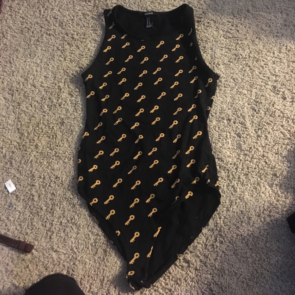 keys bodysuit