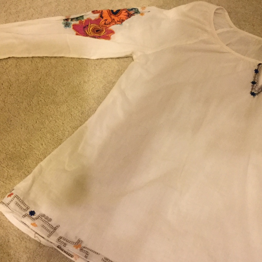 Lucky Brand - Picture 2 of 4