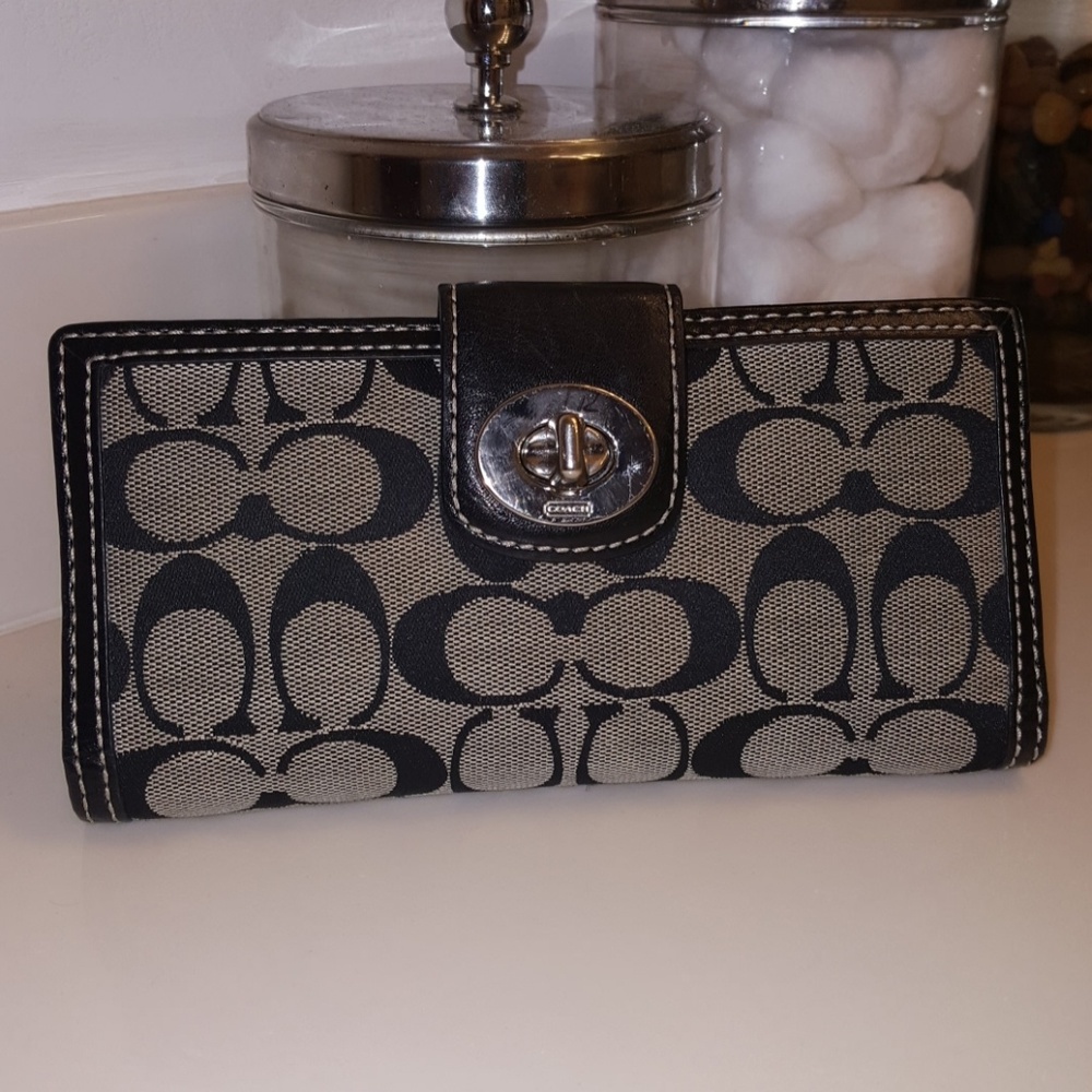 Large Coach Wallet/Checkbook