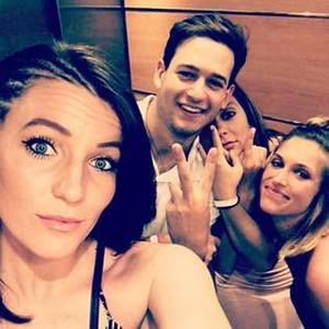 Meet your Posher, Mackenzie