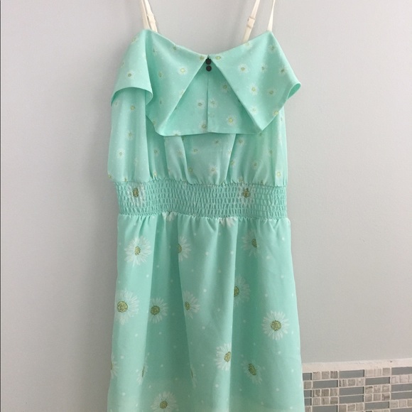 Xhilaration dress - Picture 1 of 2