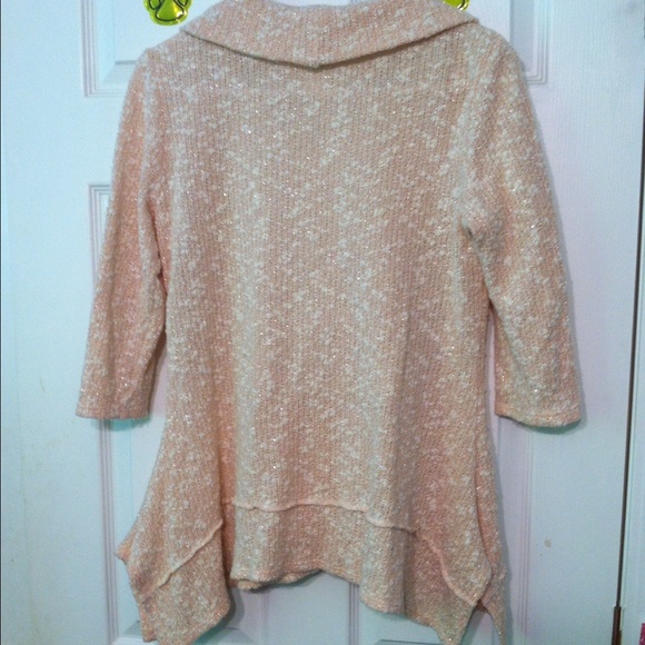 ❤️PEACHY PINK 3/4 SLEEVE COWL NECK SWEATER❤️ - Picture 2 of 2