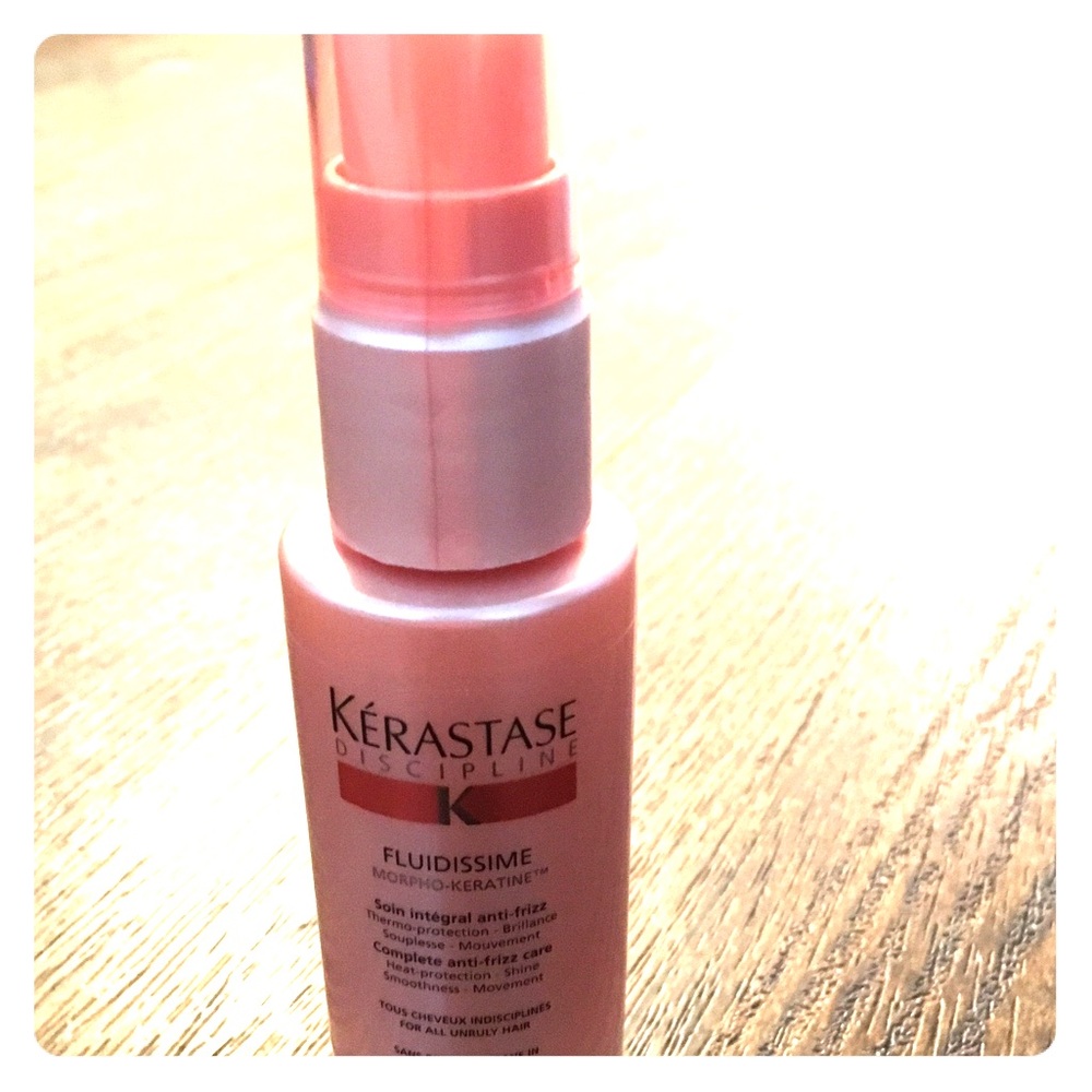 Kerastase Fluidissime anti-frizz spray