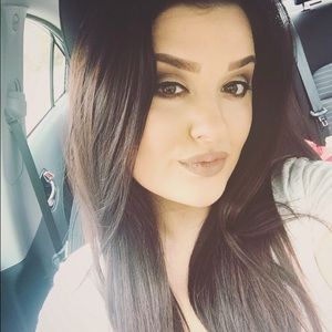 Meet your Posher, Darian