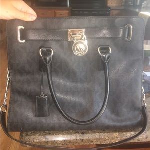 Michael Kors purse NEGOTIABLE
