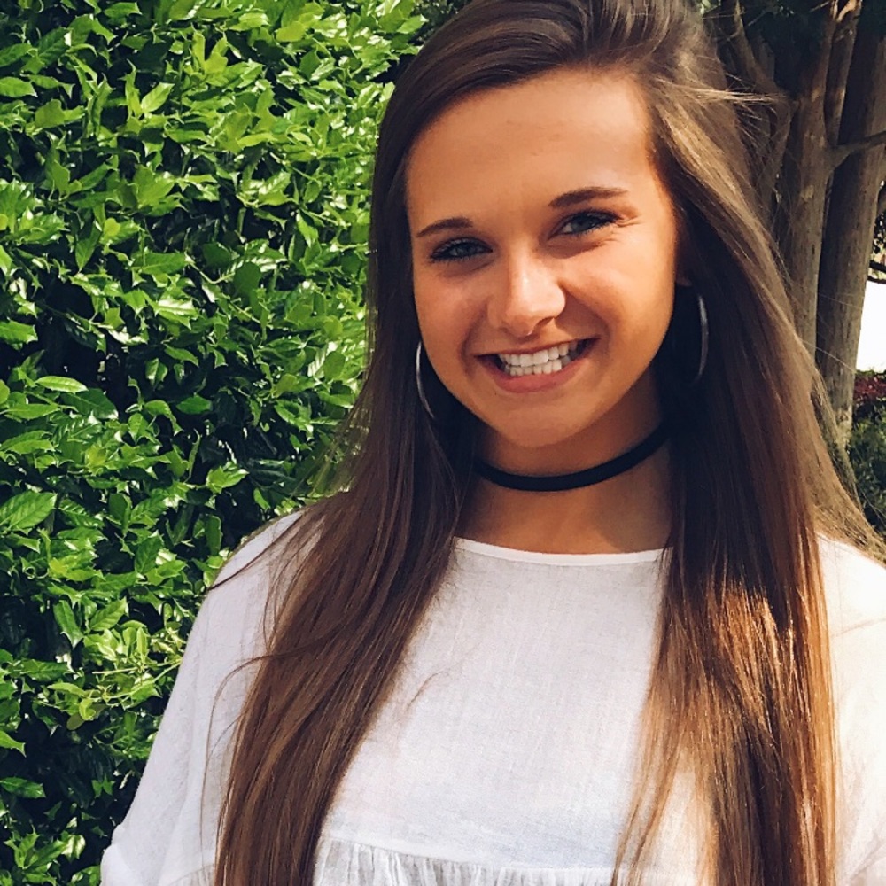 Meet your Posher, Savannah