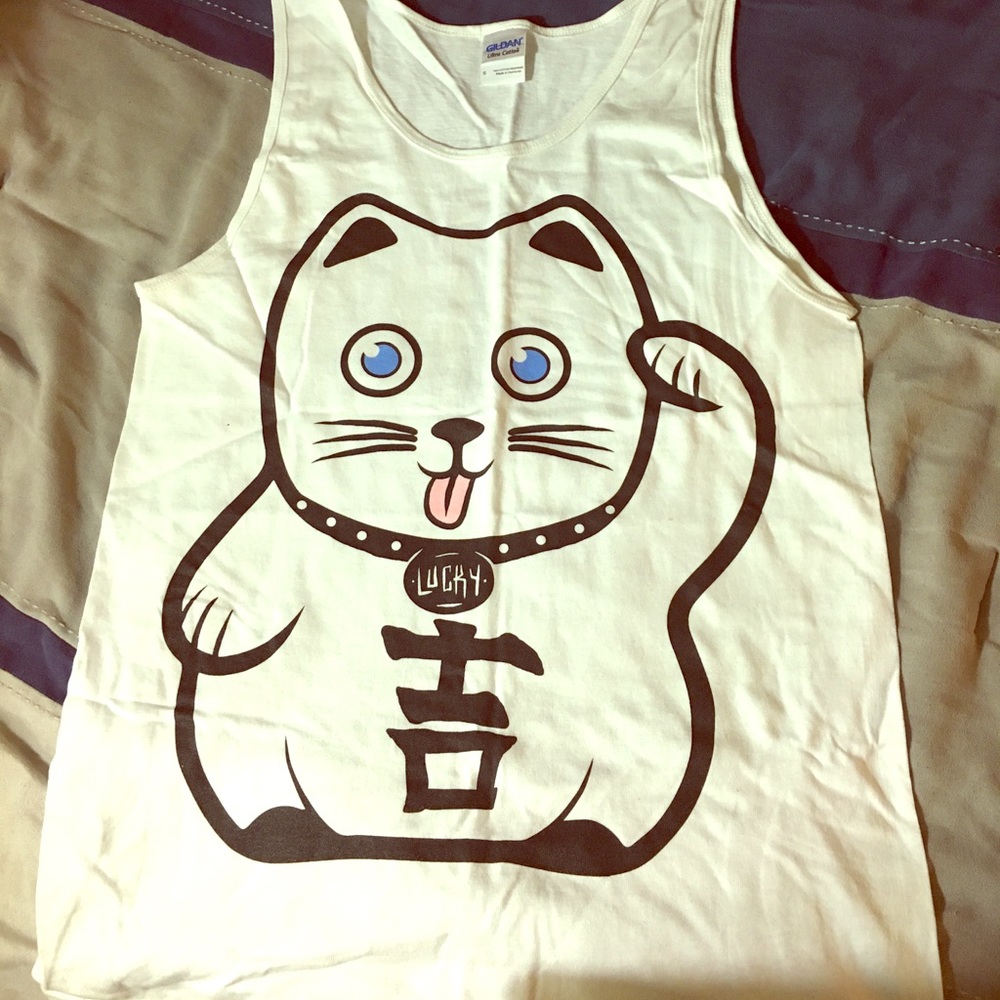 Luck Cat Tshirt