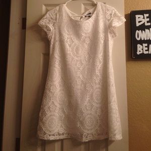Pretty White Staccato Short Sleeve Dress