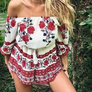 BNWOT 4th of July Floral Summer Romper Size L