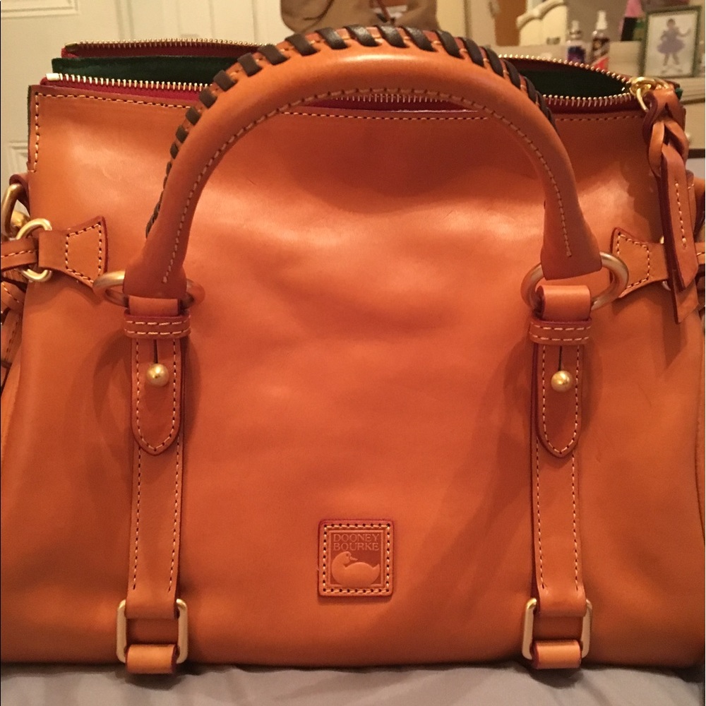 Brand New Dooney & Bourke Handbah